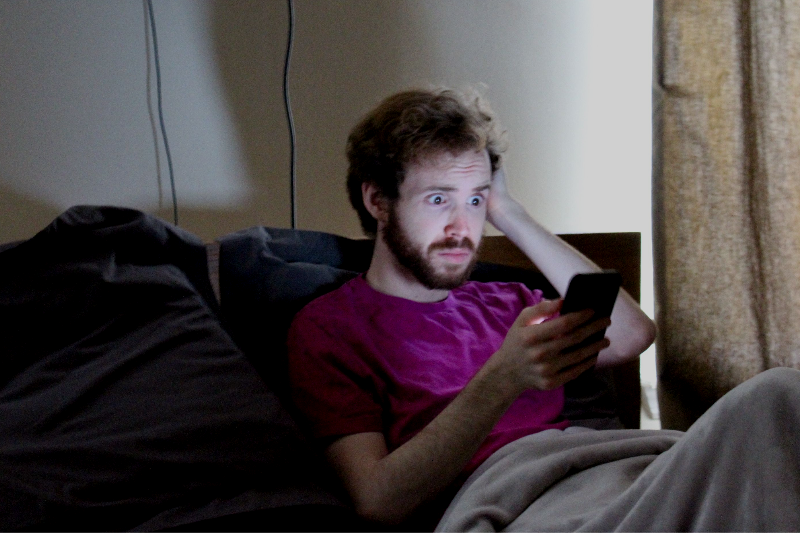 New Signs Of Gay Self-Esteem Discovered During Seconds Between Waking Up And Opening Instagram