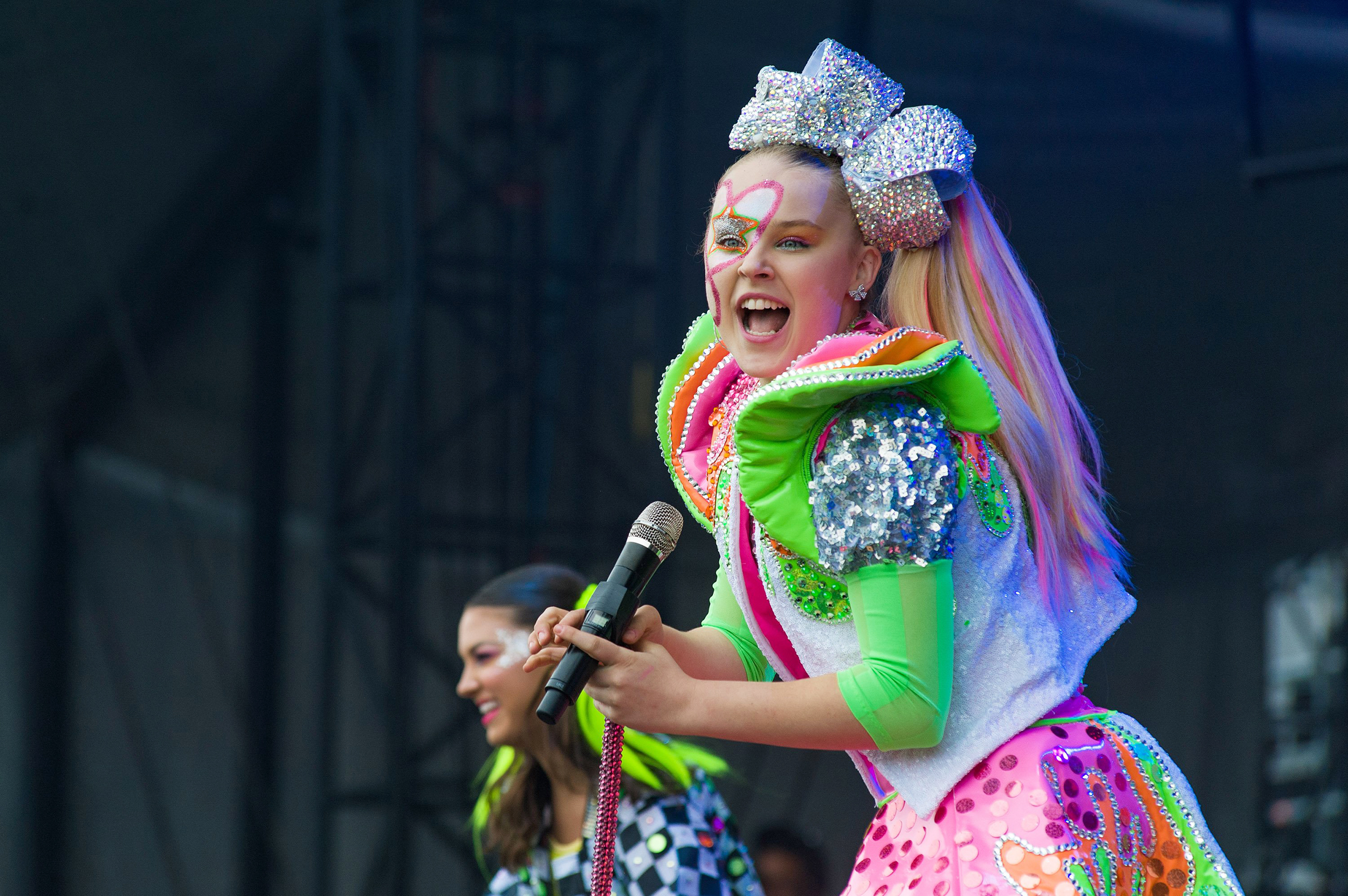 Speaking Out: JoJo Siwa Might Be Gay, But My Child's Rainbow JoJo